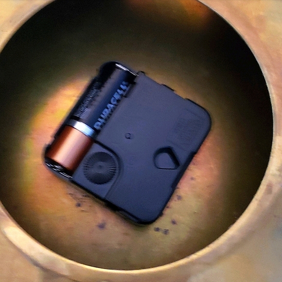 Timeworks genuine Ralph Paine vintage brass clock - Picture 6 of 10